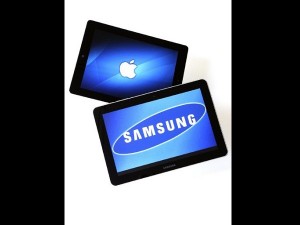 File photos of the Samsung Galay Tab 10.1 and Apple’s iPad before the Federal Court in Australia granted Apple’s petition to ban the sale of the Samsung product in that country. The injunction was issued Wednesday. AFP