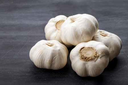 Garlic consumption makes men more desirable to women—study | Inquirer