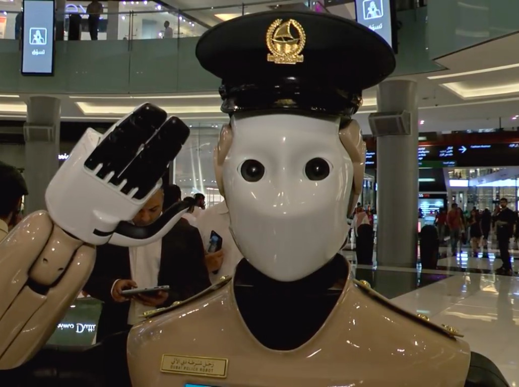 Robot police goes on duty at a Dubai shopping mall Inquirer Technology