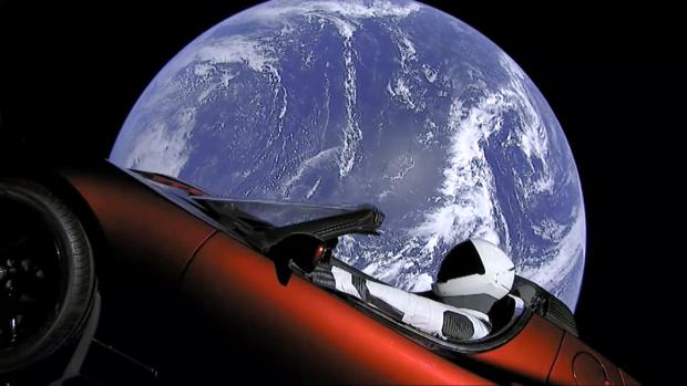 Tesla sports car in SpaceX - 6 Feb 2018
