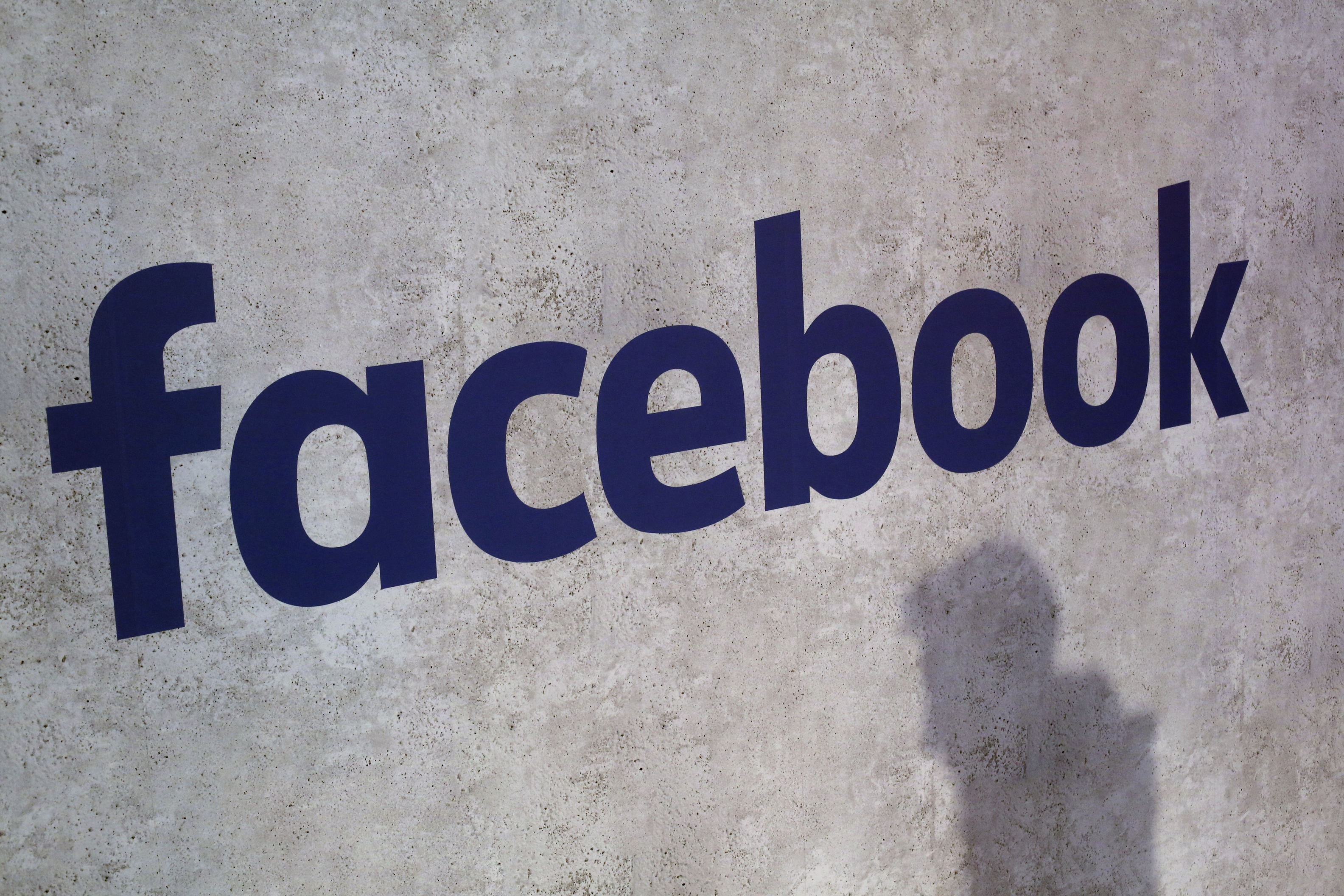 UK lawmakers slam Facebook, recommend stiffer regulation