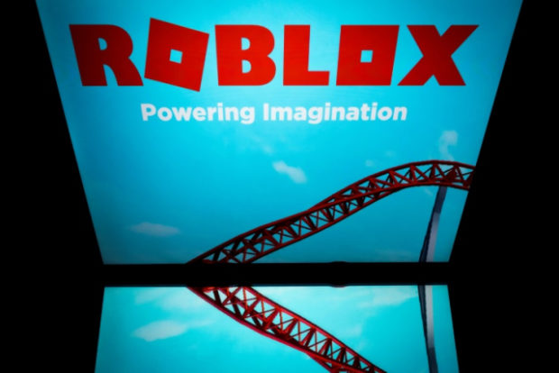 Roblox teaches kids to code
