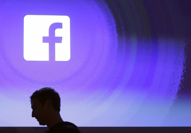  Facebook launches AI to find and remove 'revenge porn'