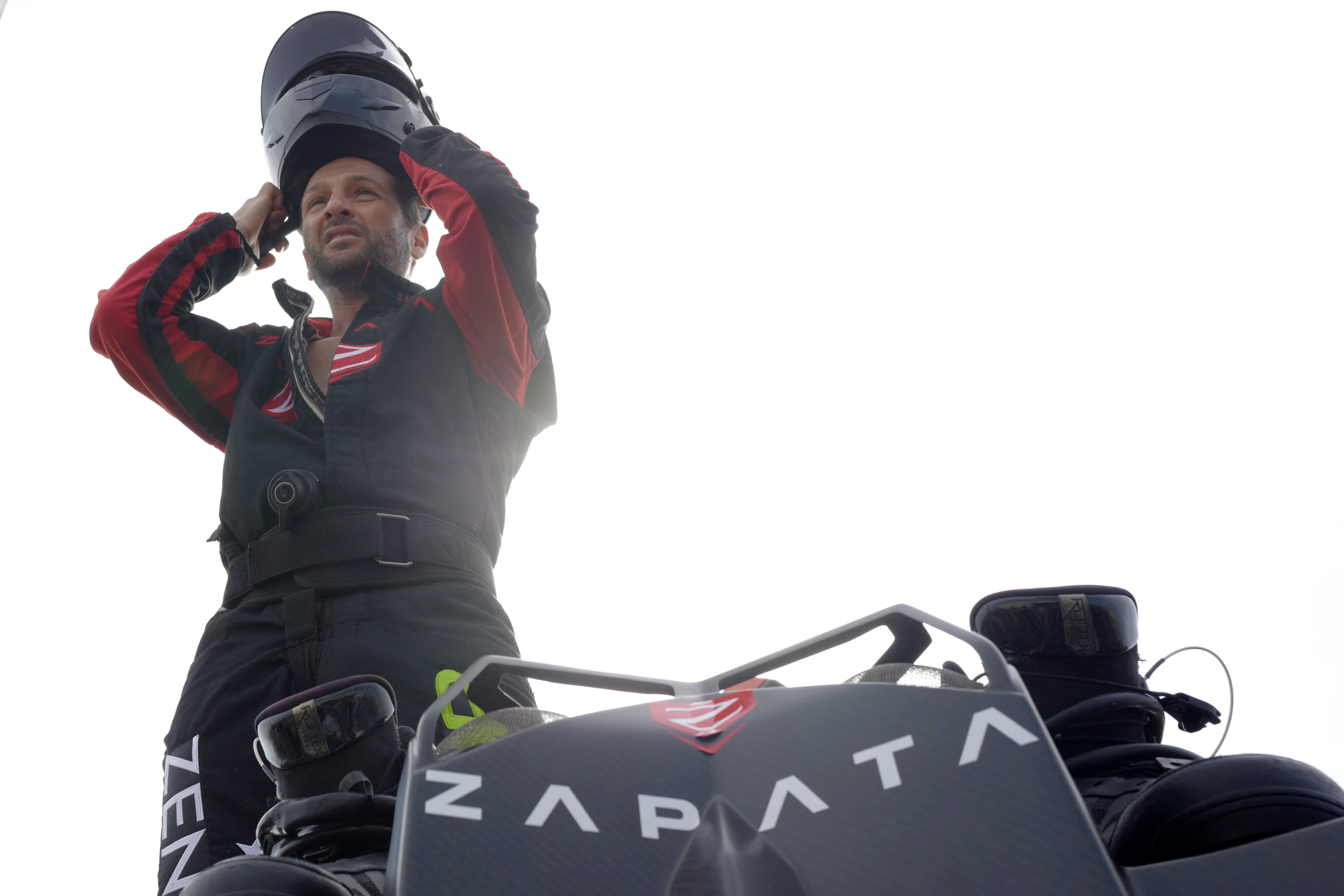 Frenchman to try flying across Channel on his flyboard
