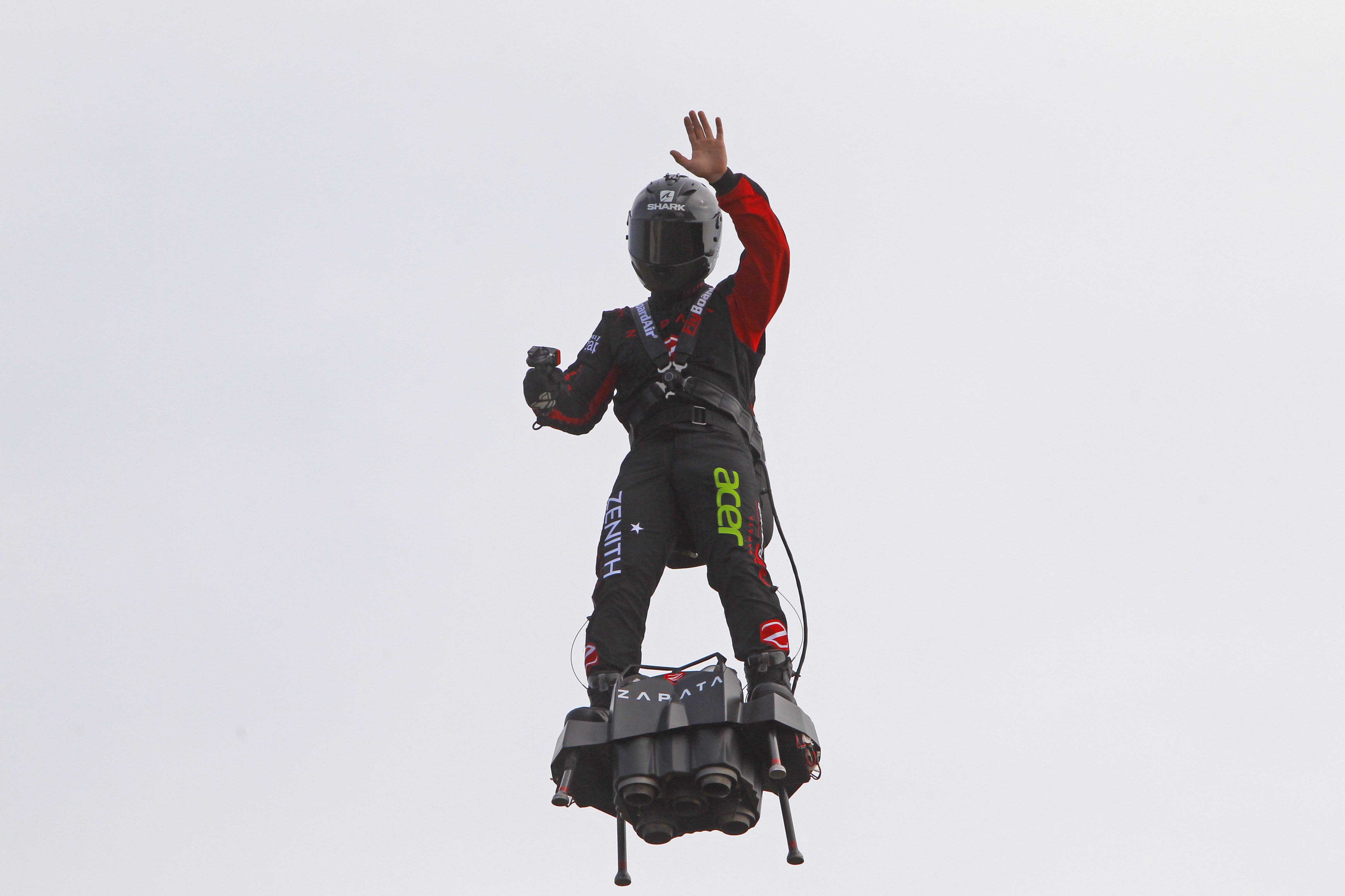 Frenchman to try flying across Channel on his flyboard