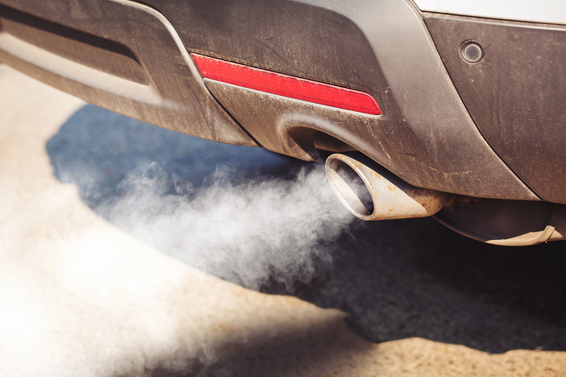 Vehicle exhausts linked to higher risk of eye problem | Inquirer Technology