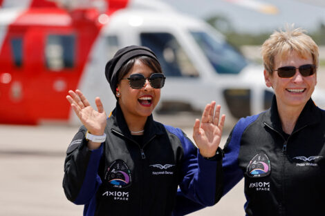 An all-private astronaut team of two Americans and two Saudis is headed for splashdown