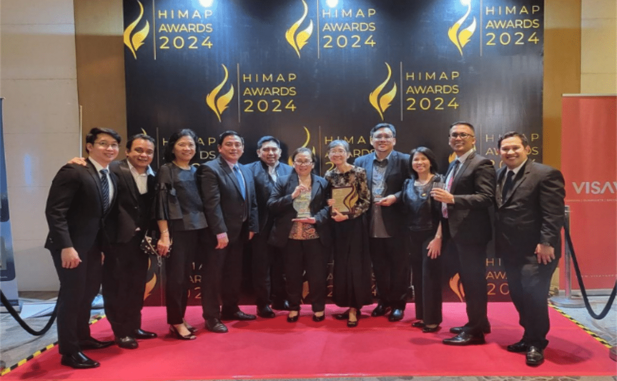 This shows Pointwest leaders and executives at the HIMAP Awards 2024.