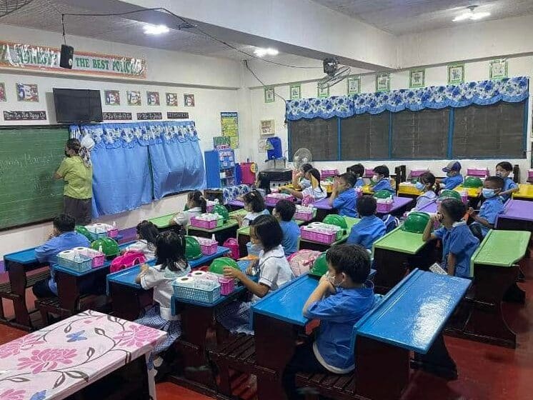 Classes begin early in Bagong Barrio Elementary School in Caloocan City as in-person learning resumes today, Aug. 22. | 📷: DepEd/Facebook