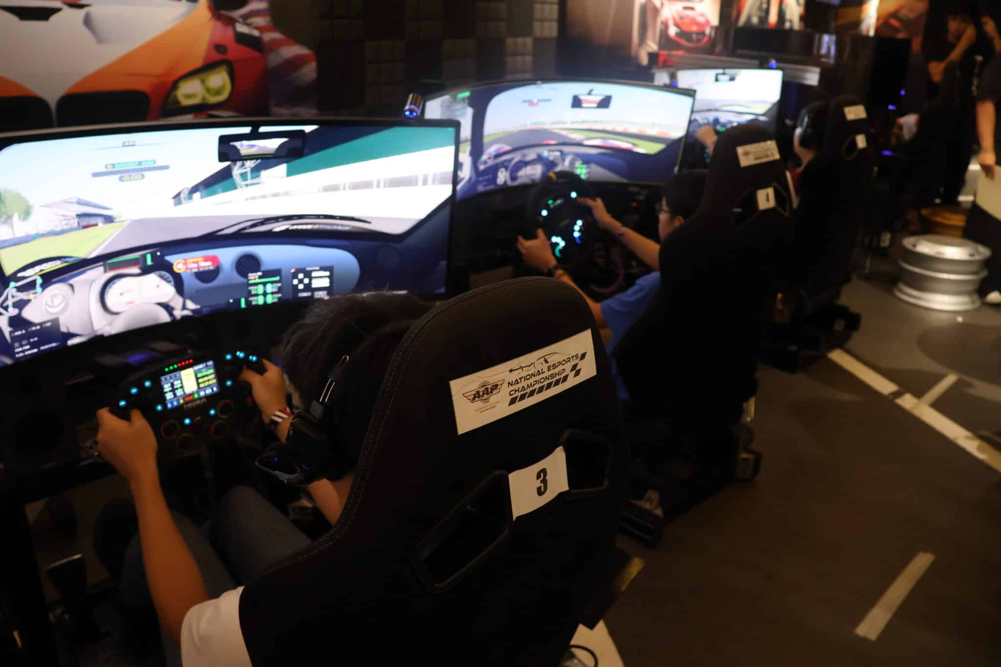 Sim Racing Esports Championship holds first all-women’s race